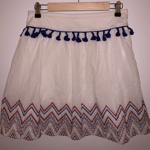 Women’s skirt with chevron print.